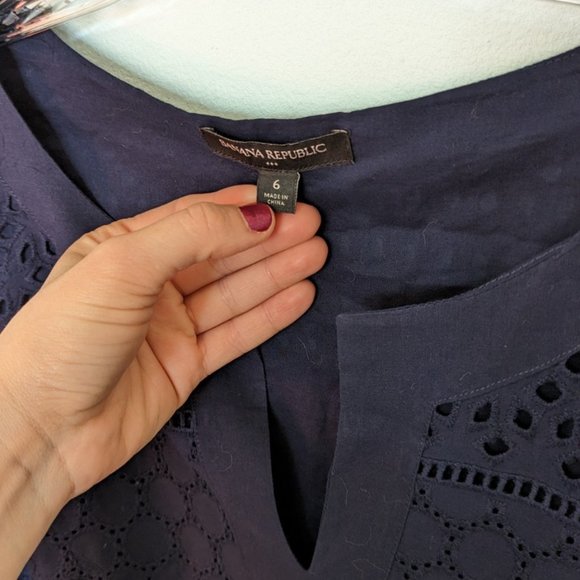 Banana Republic Rio Eyelet Shift Dress, Navy, Sz 6 EUC - Picture 4 of 4
